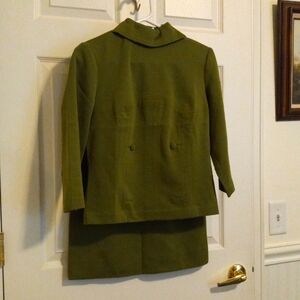 Matching Top & Skirt (Suit)